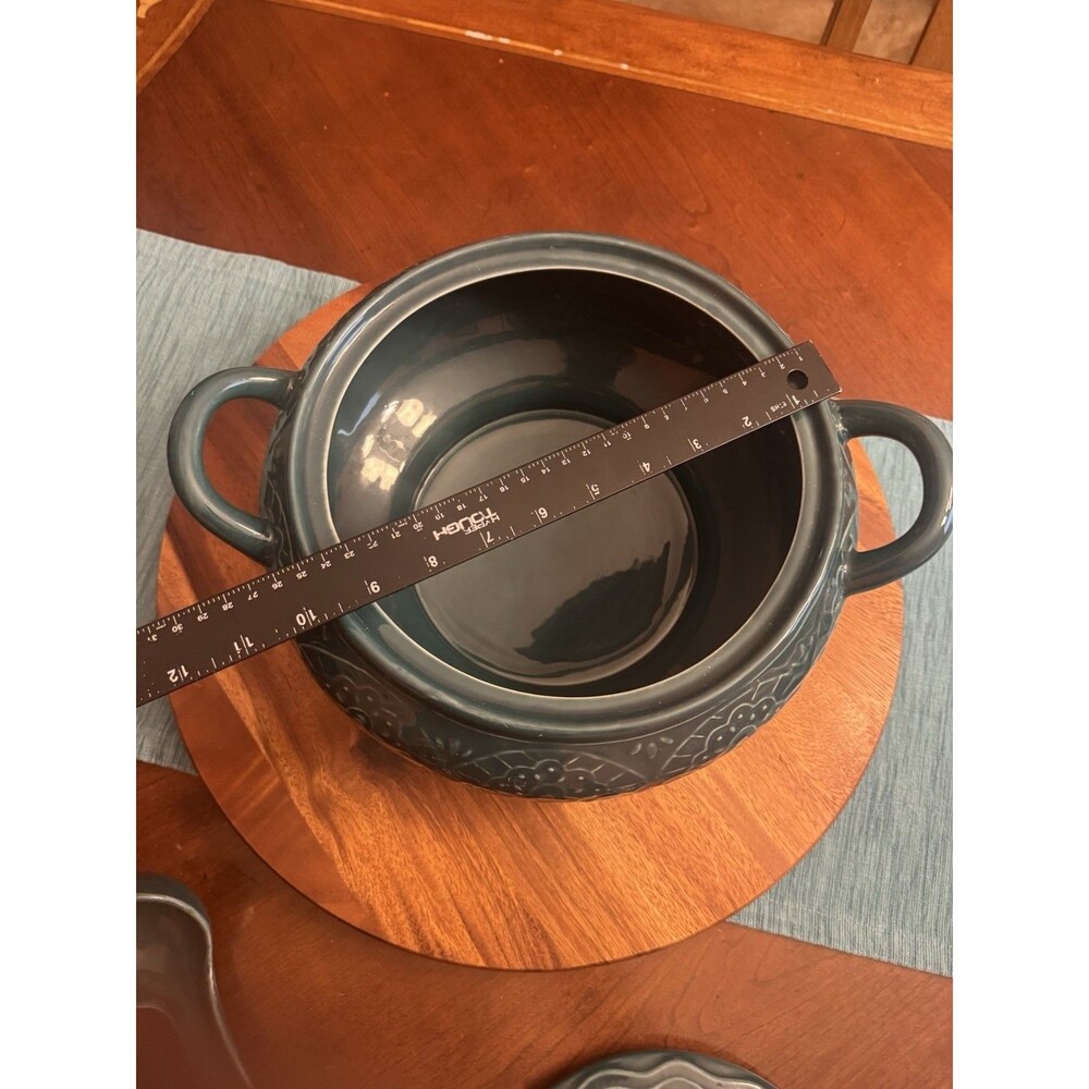 Pioneer Woman Stoneware Green Tureen Farmhouse Lace 5 Liter W/Lid And Ladle - Picture 8 of 9